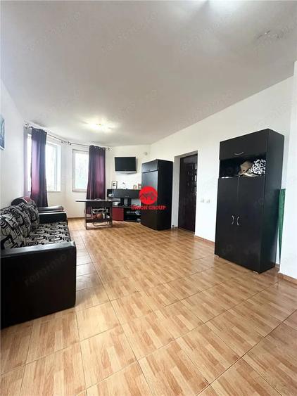 Spațiu comercial, de 350 mp, în Costinești