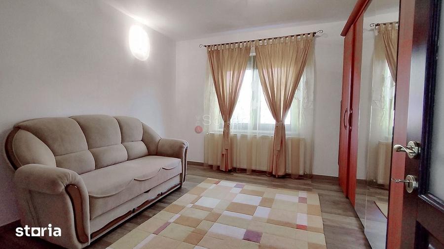 Casă cu 5 camere cu Teren 400 Mp în Bunloc
