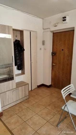 Apartament cu 2 camere semidecomandat, mobilat în Cantemir