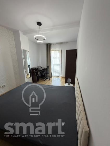 Apartament cu 3 camere semidecomandat, mobilat în Semicentral