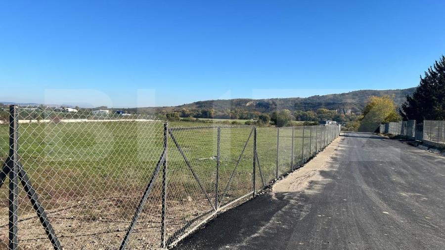 Teren Construcții intravilan de 6700 mp, în Periferie
