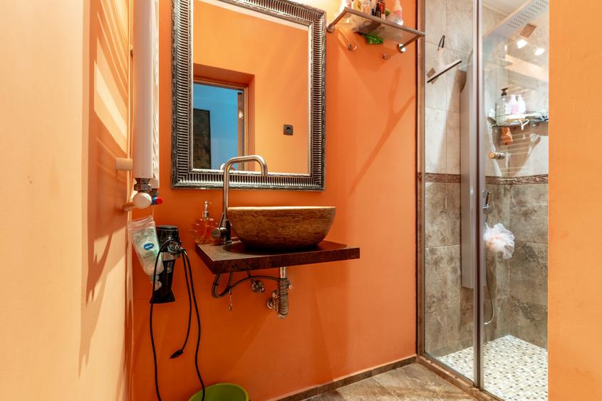 Duplex cu 5 camere cu Canalizare în Andrei Mureșanu
