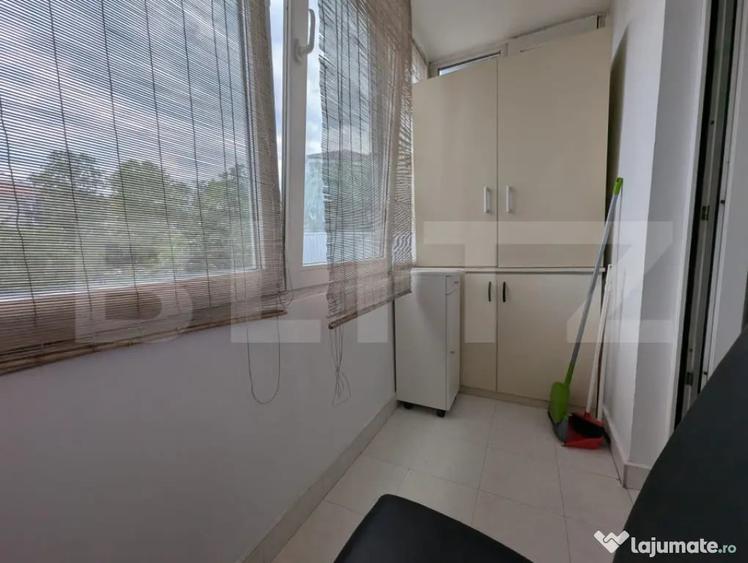 Apartament cu 3 camere semidecomandat în Dacia