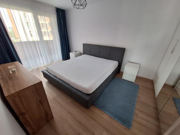 Apartament cu 2 camere decomandat în Aradului