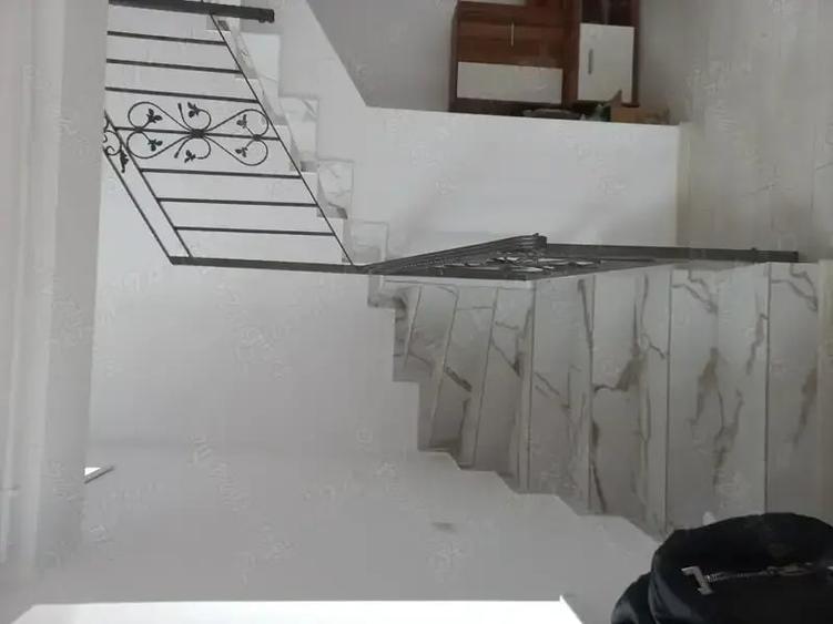 Casă cu 3 camere în Braytim