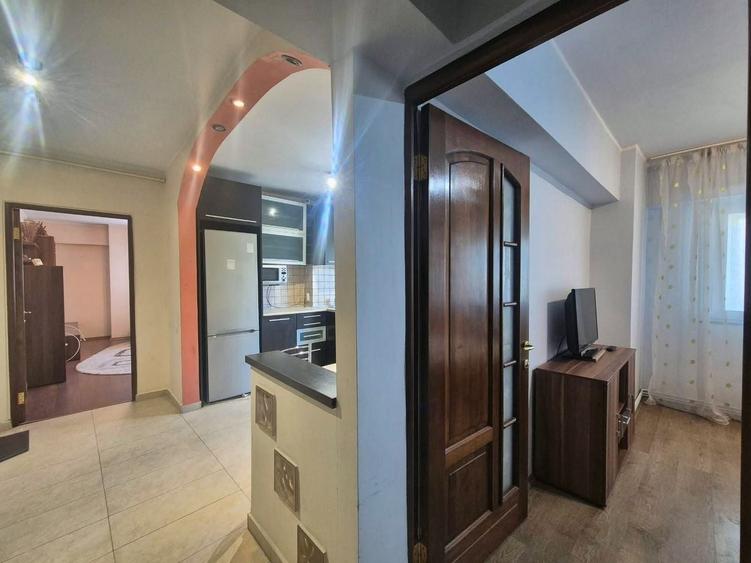 Apartament cu 2 camere în Centrul Civic