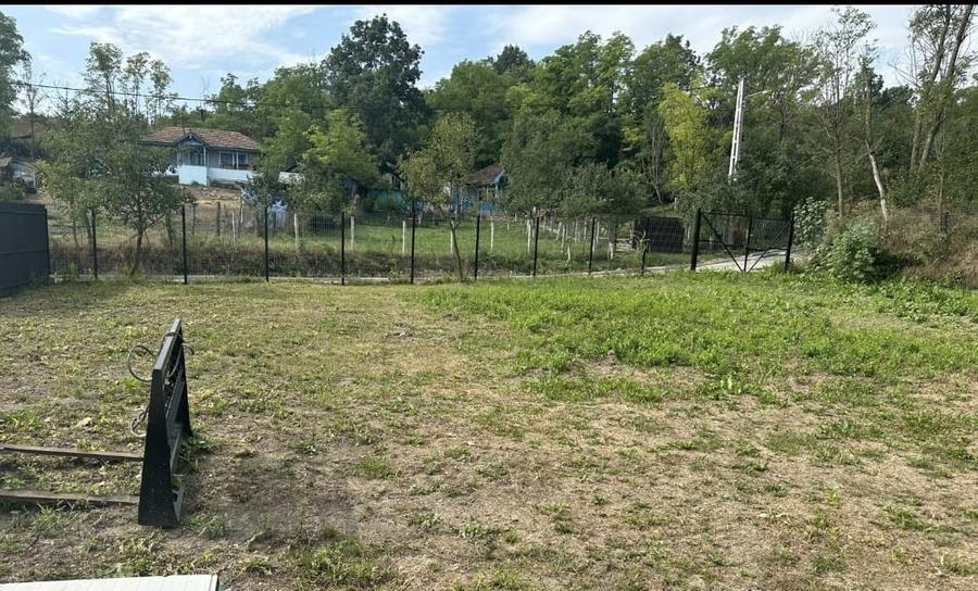 Teren Construcții intravilan de 1000 mp, în Bălteni