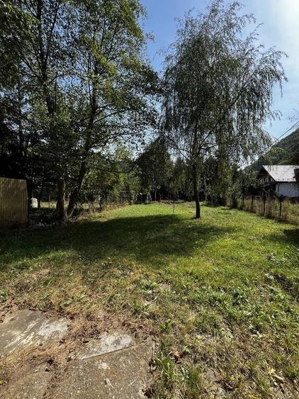 Casă cu 4 camere în Lepșa