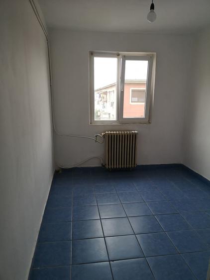 Garsonieră decomandată în Fortuna