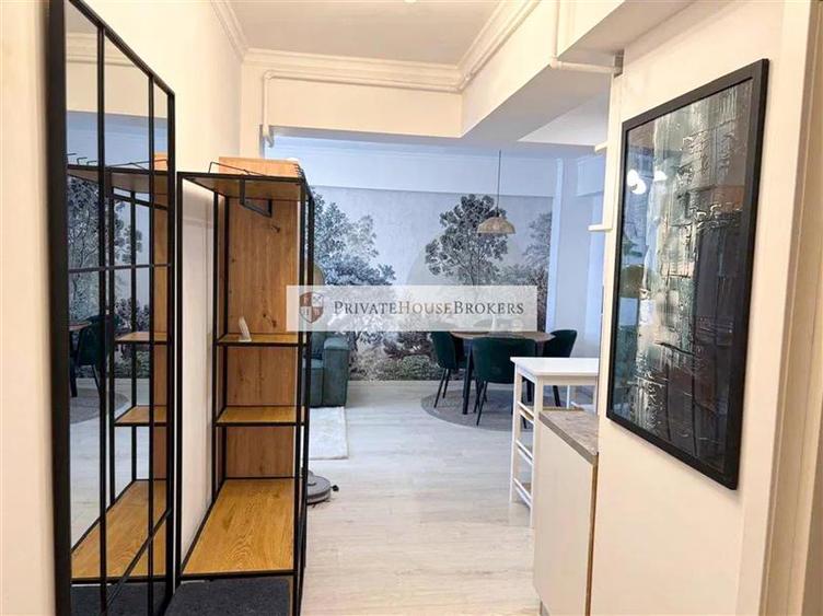 Apartament cu 2 camere semidecomandat, mobilat în Pipera