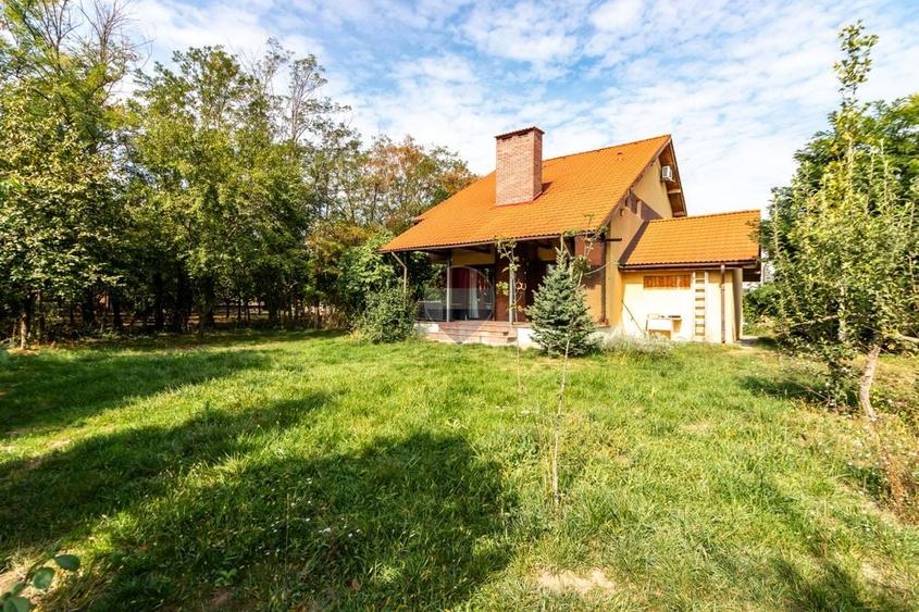 Casă individuală cu 6 camere cu Teren 751 Mp în Corbeanca