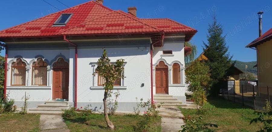 Casă cu 3 camere în Valea Brazilor