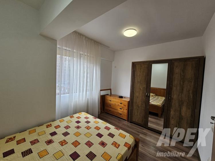 Apartament cu 3 camere decomandat, mobilat în Bragadiru