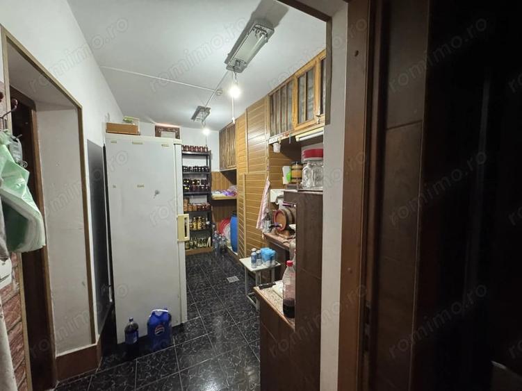Casă cu 6 camere cu Teren 1768 Mp în Becicherecu Mic