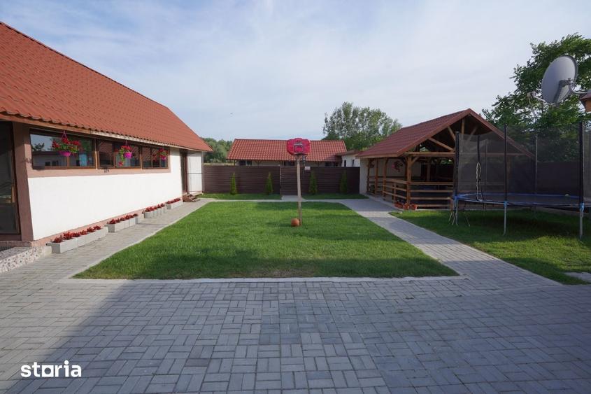 Casă cu 4 camere cu Teren 1000 Mp în Crișan