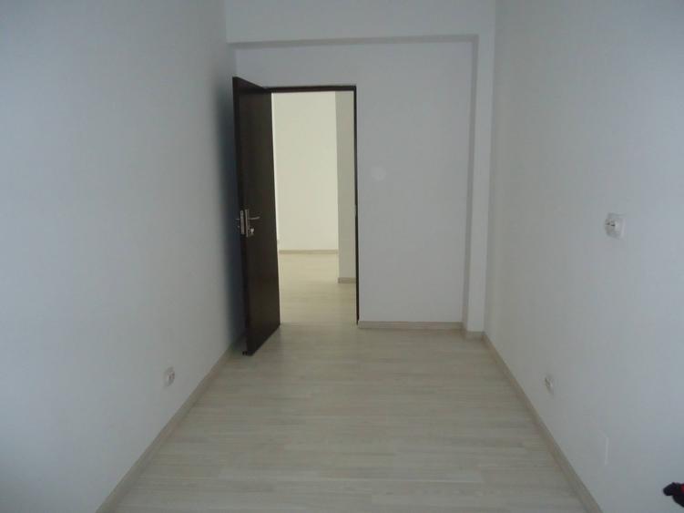 Apartament cu 4 camere în Central