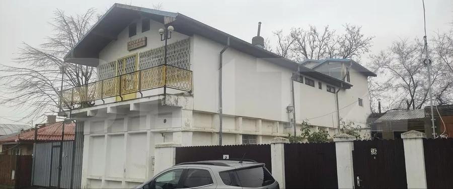 Spațiu industrial, de 326 mp, în Sud