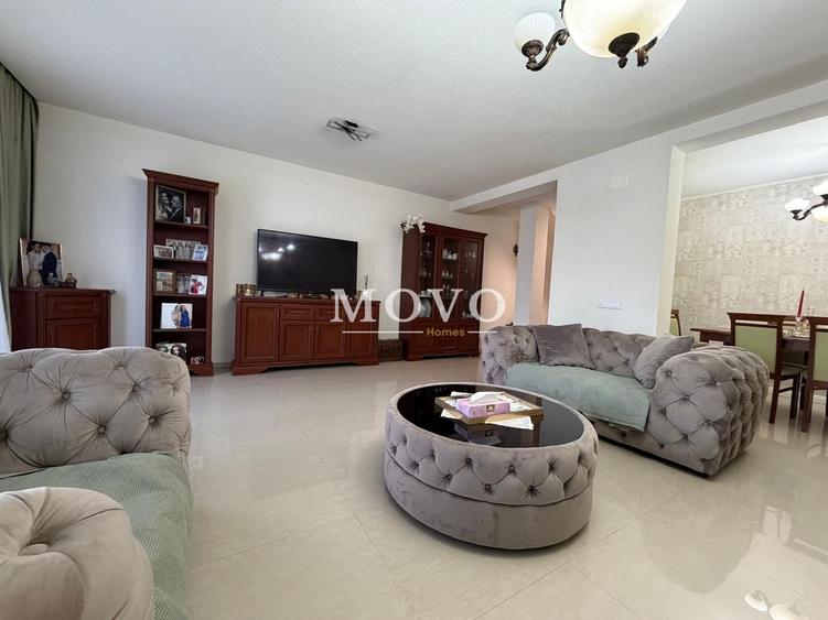Duplex cu 4 camere cu Canalizare în Aradului