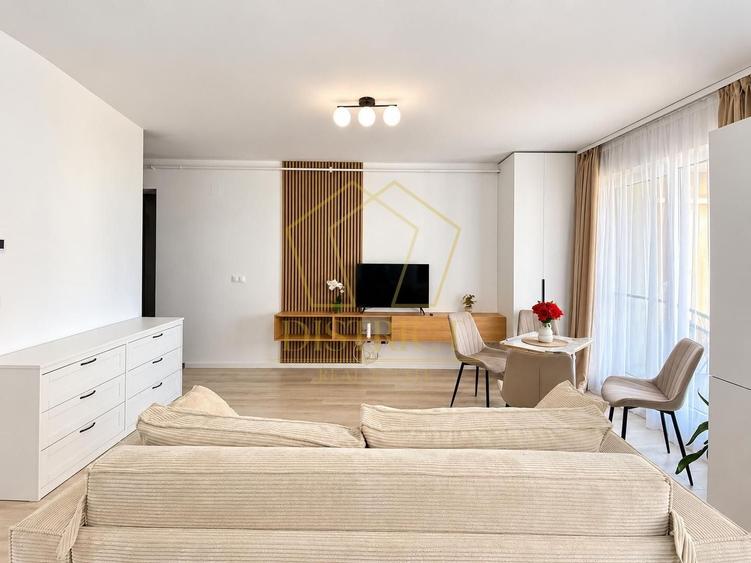 Apartament cu 3 camere decomandat, mobilat în Lipovei