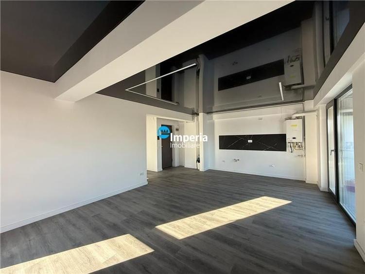 Apartament cu 2 camere decomandat în Rediu