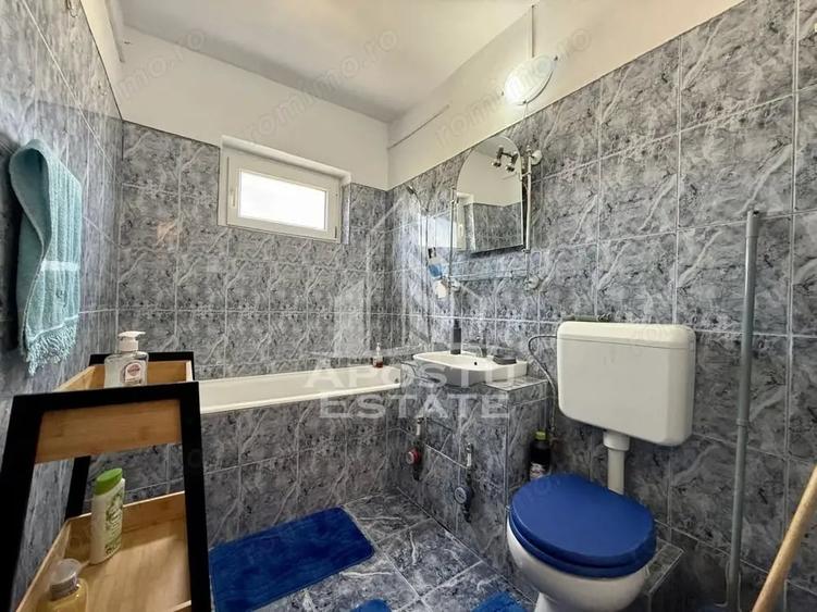Apartament cu 2 camere semidecomandat în Complex Studențesc