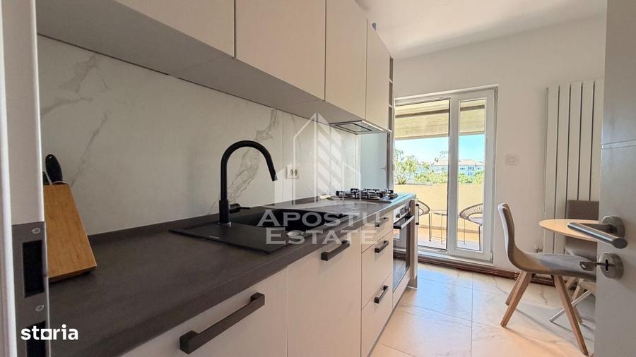 Apartament cu 2 camere decomandat în Mircea cel Bătrân