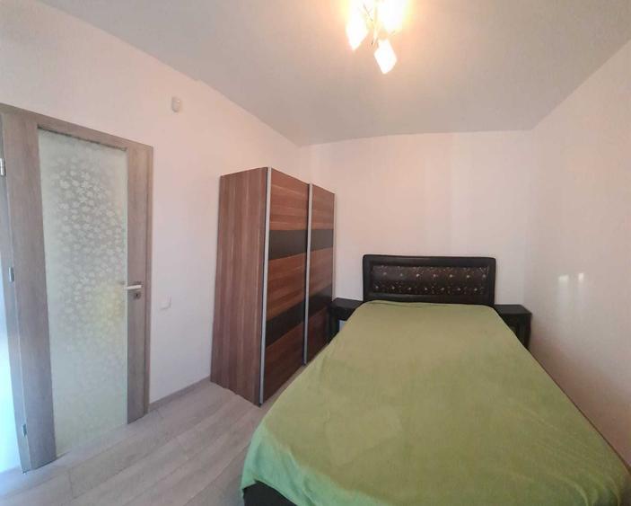 Apartament cu 2 camere decomandat în Lotus