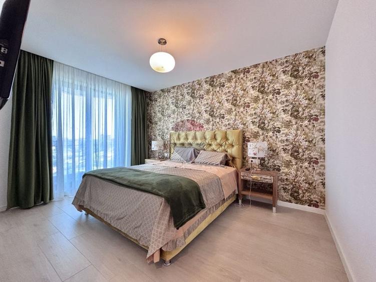 Apartament cu 2 camere semidecomandat, mobilat în Sud