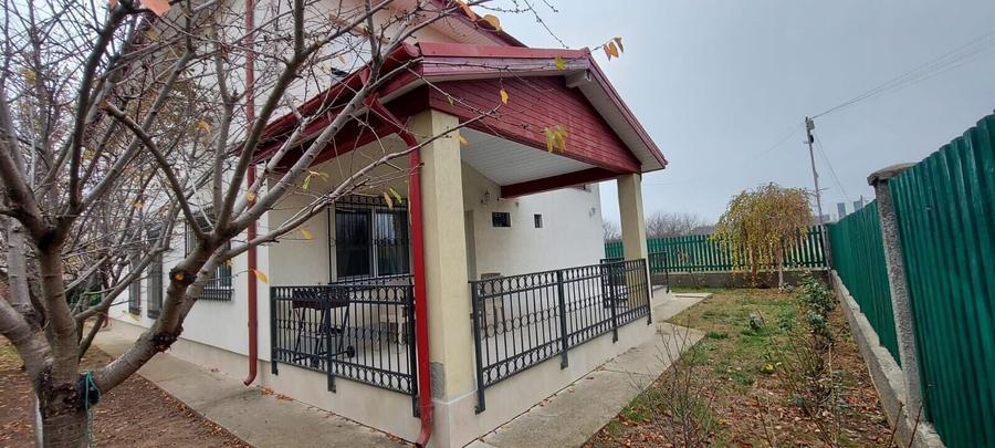 Casă individuală cu 6 camere cu Garaj în Băneasa