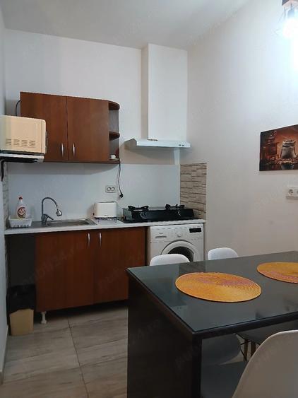 Apartament cu 2 camere decomandat în Amara