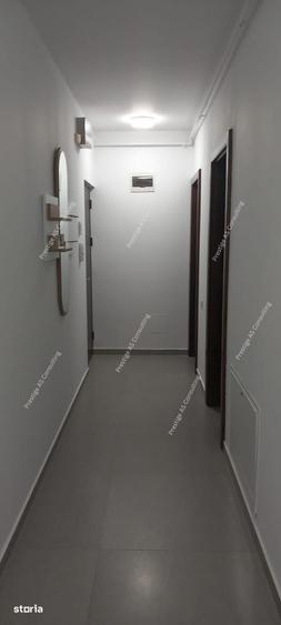 Apartament cu 3 camere decomandat în Dumbrăvița