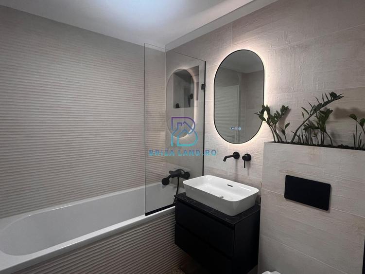 Apartament cu 3 camere decomandat în Tineretului