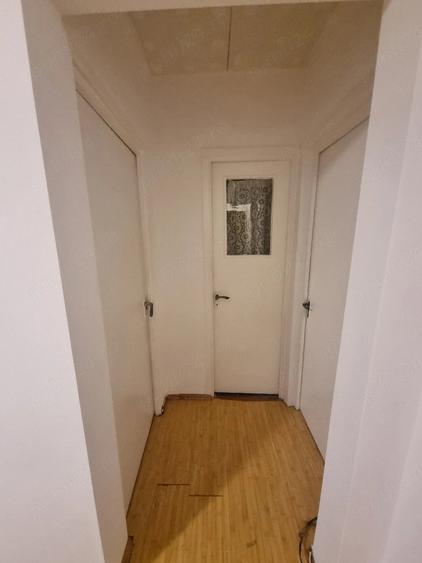 Apartament cu 3 camere semidecomandat în Șagului