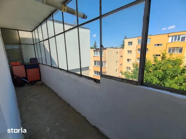 Apartament cu 2 camere decomandat în Zorilor