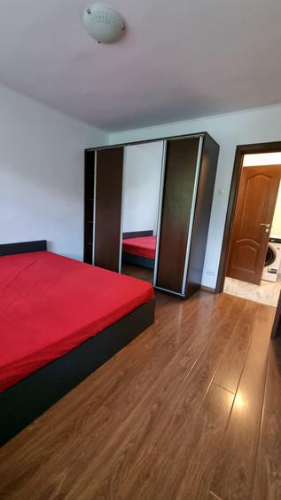 Apartament cu 2 camere semidecomandat în P-ța Unirii