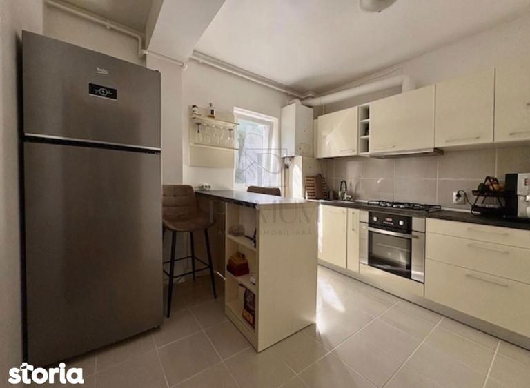 Apartament cu 2 camere decomandat, mobilat în Dâmbovița
