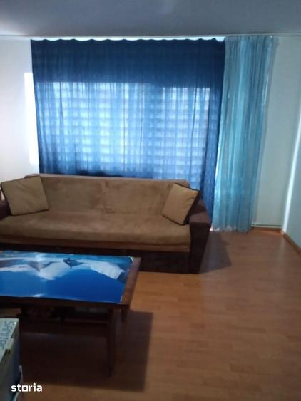 Apartament cu 2 camere decomandat în Bucovina