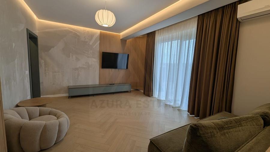 Apartament cu 3 camere decomandat, mobilat în Ștrand
