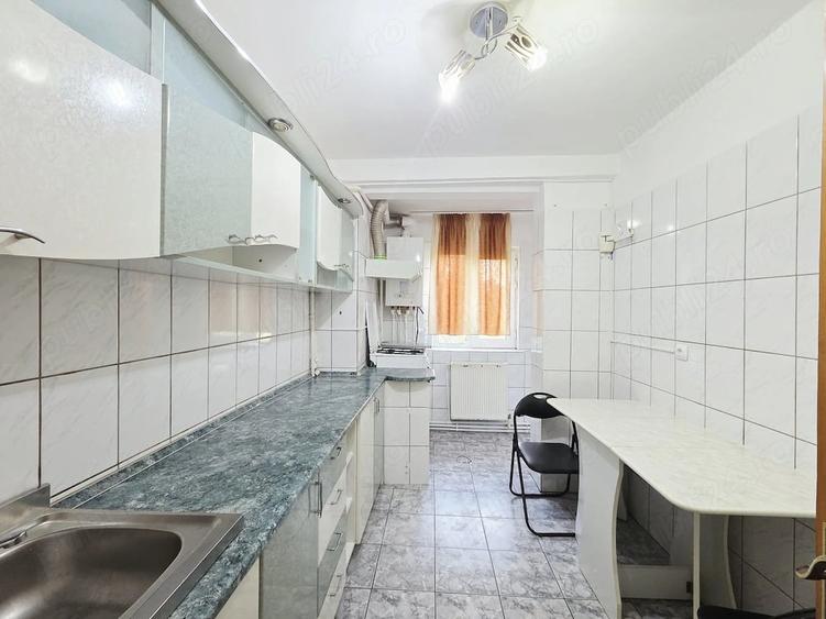 Apartament cu 2 camere semidecomandat în Țiglina 3