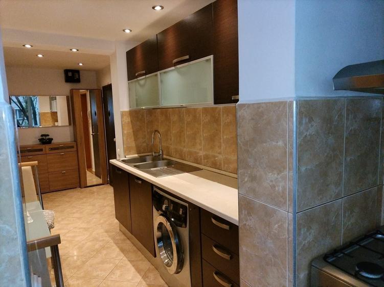 Inchiriere apartament 2 camere - 10