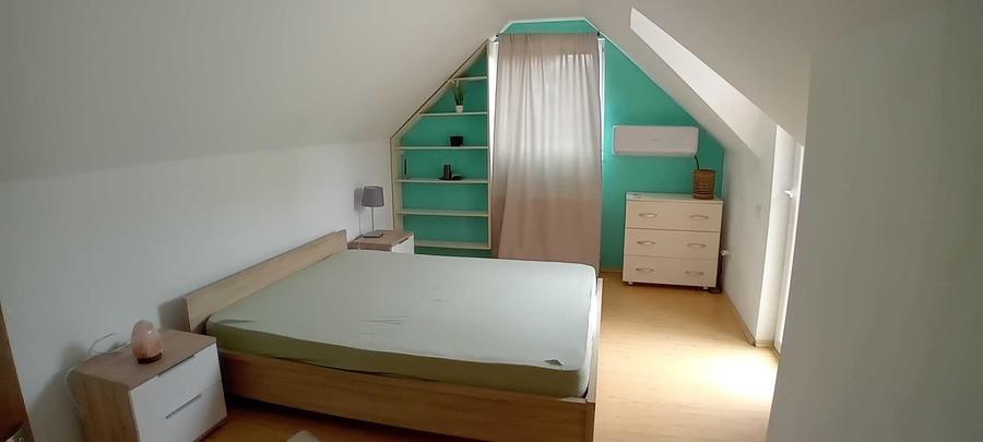 Casă cu 3 camere în Exterior Vest