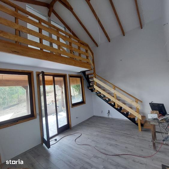 Casă cu 3 camere cu Teren 833 Mp în Ghimpați
