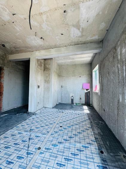 Apartament cu 3 camere în Fratelia