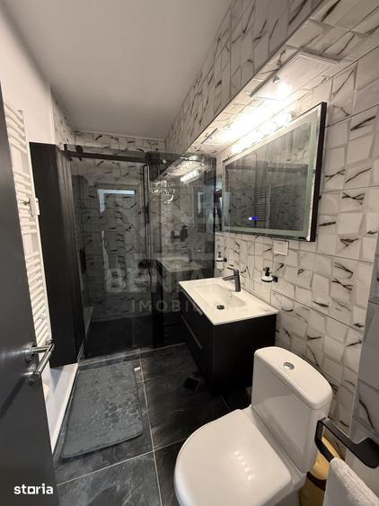 Apartament cu 4 camere decomandat în Ultracentral