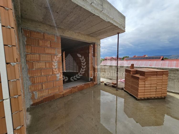 Duplex cu 5 camere cu Canalizare în Gheorgheni