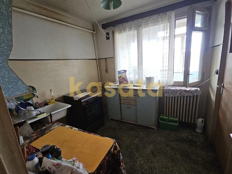 Apartament cu 2 camere semidecomandat în Liviu Rebreanu
