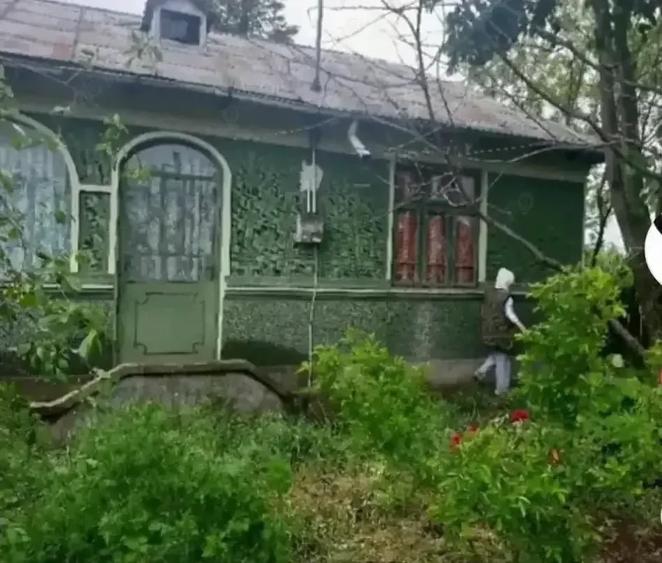 Casă cu 6 camere cu Teren 3365 Mp în Constantin Brâncoveanu