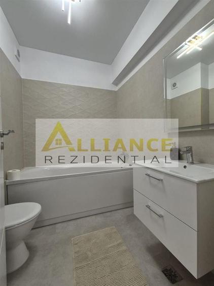 Garsonieră decomandată în Central