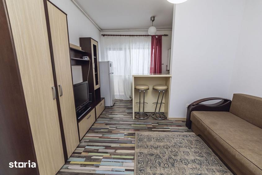 Apartament cu 2 camere semidecomandat în Rahova