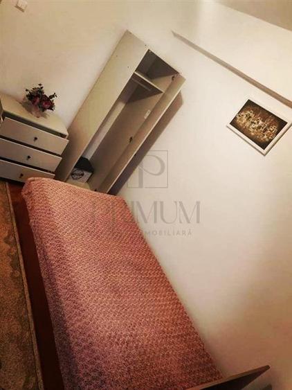 Apartament cu 3 camere semidecomandat, mobilat în Semicentral
